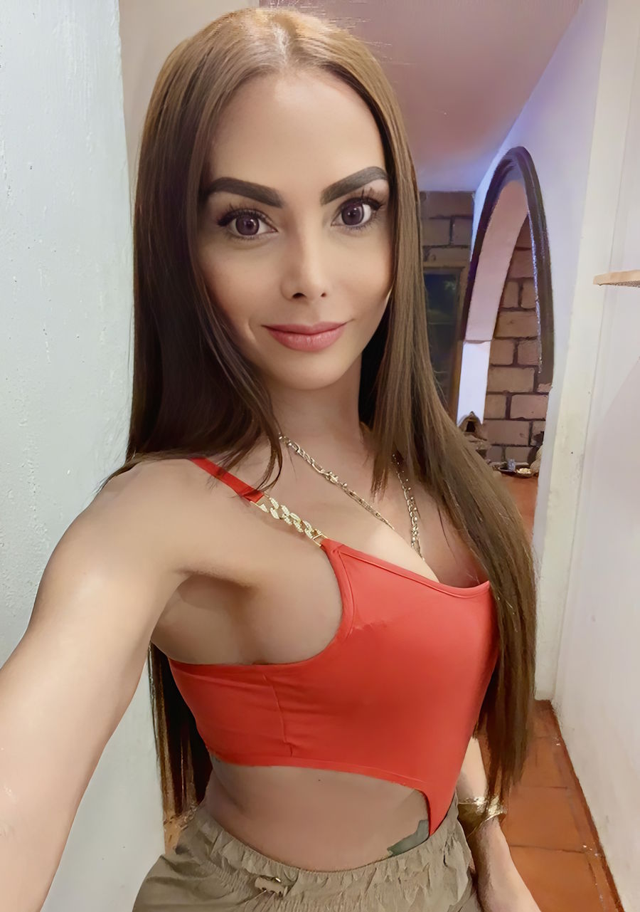 Sabrina Loza